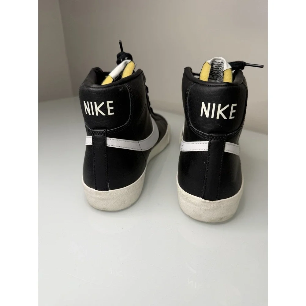 Nike Blazer Mid '77 Vintage Shoes Black White Sail BQ6806-002 Men's Size 11